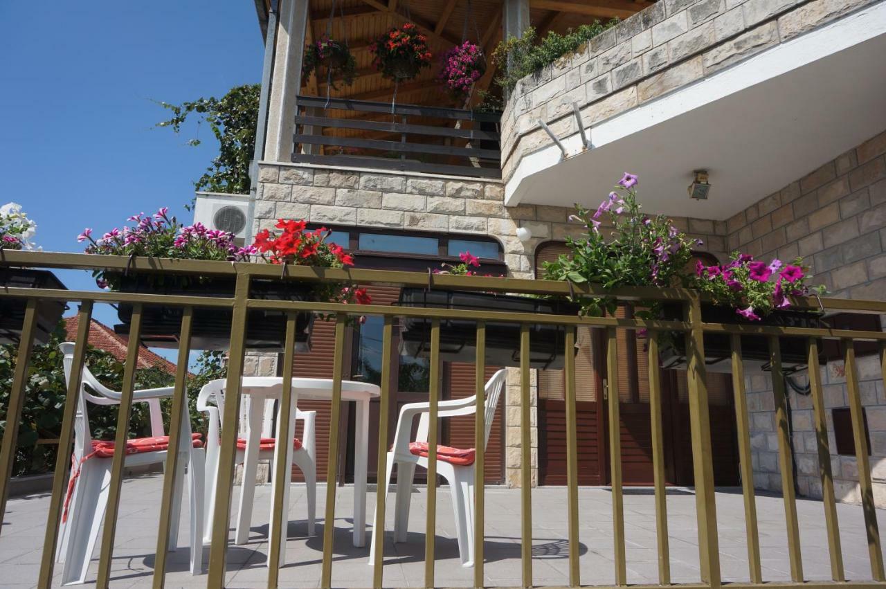 Apartments Bozic Trebinje Buitenkant foto
